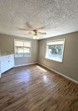 17925 Smokey Point Blvd in Arlington, WA - Building Photo - Building Photo