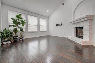 15817 Pearson Brothers Dr in Austin, TX - Building Photo - Building Photo