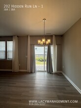 202 Hidden Run Ln in Holly Springs, NC - Building Photo - Building Photo