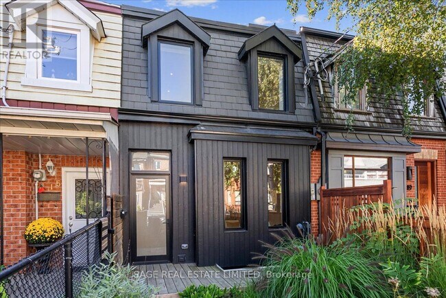 17 Gordon St in Toronto, ON - Building Photo - Building Photo