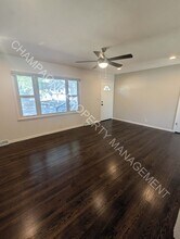 4105 E 107th Terrace in Kansas City, MO - Building Photo - Building Photo