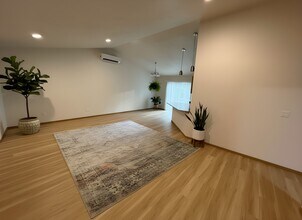 14818 Bluegrass Loop in Sisters, OR - Building Photo - Building Photo