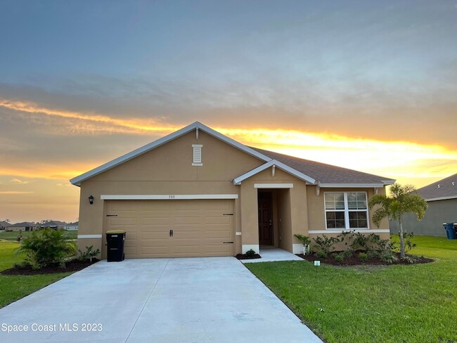 property at 388 Guinevere Dr SW
