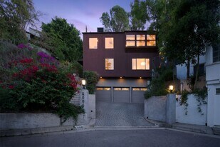 4006 Milaca Pl in Los Angeles, CA - Building Photo