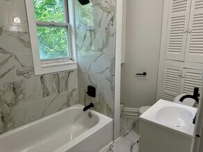 201 Forest St in Montclair, NJ - Building Photo - Building Photo