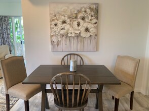 451 Lanae Way in Kailua, HI - Foto de edificio - Building Photo