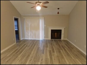 12415 Goldleaf Dr in Little Rock, AR - Building Photo - Building Photo