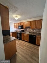 309 Sherando Cir in Stephens City, VA - Building Photo