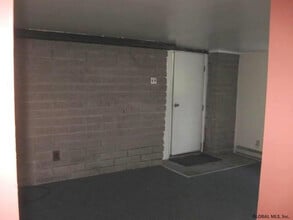 2010 Curry Rd in Schenectady, NY - Building Photo - Building Photo
