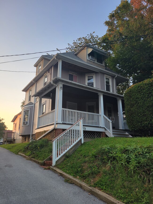 432 S Chester Pike, Unit Unit 3 in Glenolden, PA - Building Photo - Building Photo