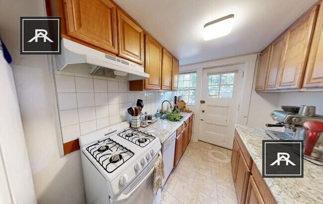 property at 36 Gibson St