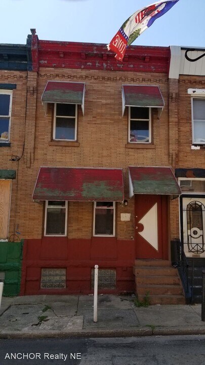 3330 W Sergeant St Photo