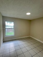 21681 SW 97th Ct in Cutler Bay, FL - Building Photo - Building Photo