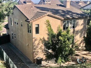 2485 Amelia Ct in Signal Hill, CA - Building Photo - Building Photo