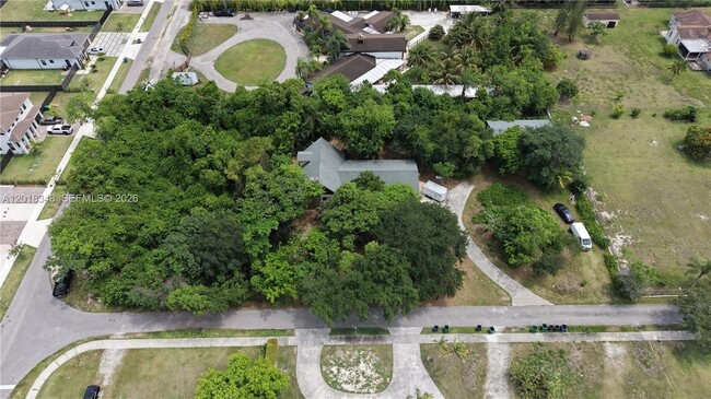 property at 31020 SW 193rd Ave