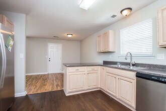 7335 Red Maple Dr in Olive Branch, MS - Building Photo - Building Photo