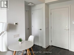 50-2750 Charles St E in Toronto, ON - Building Photo - Building Photo