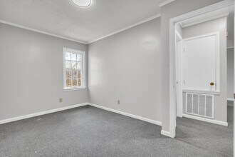 417 E Jordan Ave, Unit 2 in West Point, MS - Building Photo - Building Photo