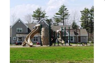 Davis Island Townhomes in Edgecomb, ME - Building Photo - Other