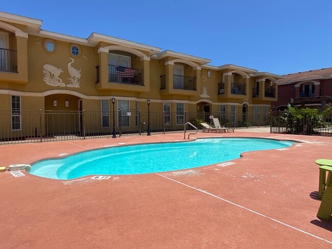 15438 Seamount Cay Ct in Corpus Christi, TX - Building Photo - Building Photo