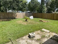 6714 Ezzard Charles Ln - 6