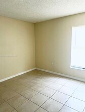 807 Mountbatten Ln in Kissimmee, FL - Building Photo - Building Photo