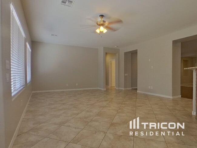 16779 W Sonora St in Goodyear, AZ - Building Photo - Building Photo