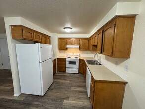 306 S 20th St in Mount Vernon, WA - Building Photo - Building Photo