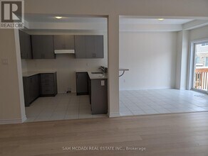 30 Hutchison Rd in Guelph, ON - Building Photo - Building Photo