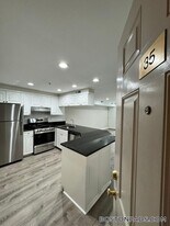 21 Kenmar Dr, Unit 35 in Billerica, MA - Building Photo