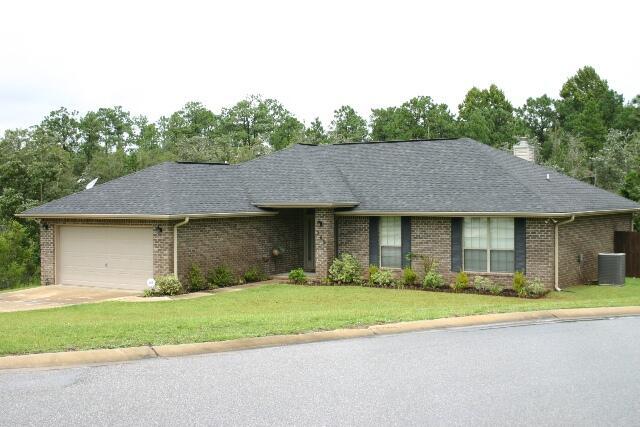 302 Gauntlet Dr in Crestview, FL - Building Photo - Building Photo