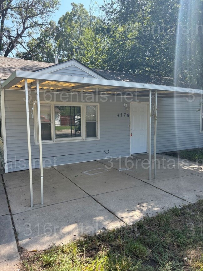 property at 4576 Jade Ave