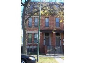 4321 S Ellis Ave in Chicago, IL - Building Photo