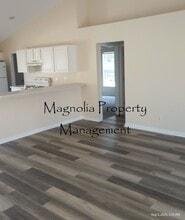 5014 Whispering Wing Ln in Mascotte, FL - Building Photo - Building Photo
