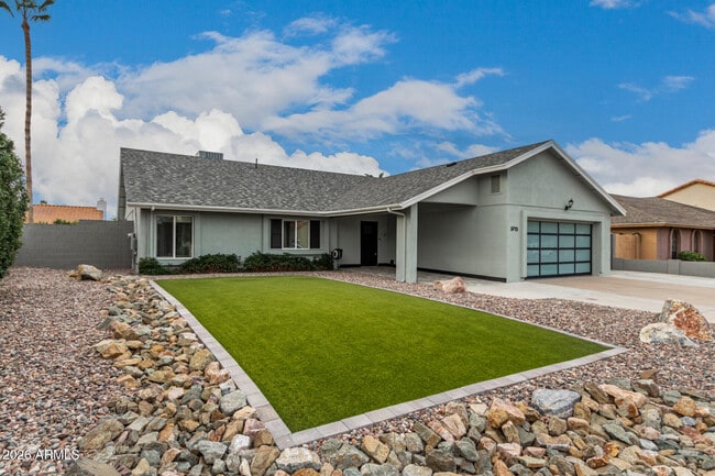 5713 E Hillery Dr in Scottsdale, AZ - Building Photo - Building Photo