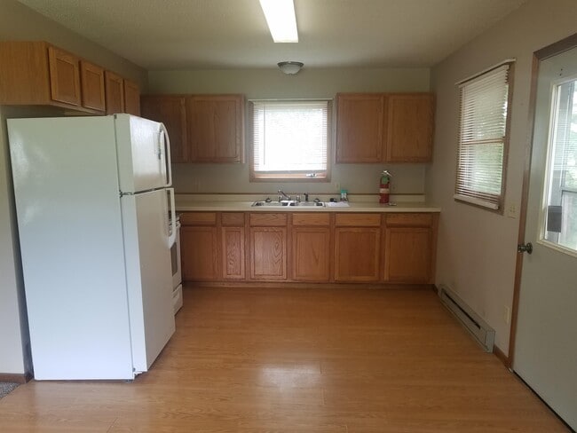 property at 75 Willow St SE