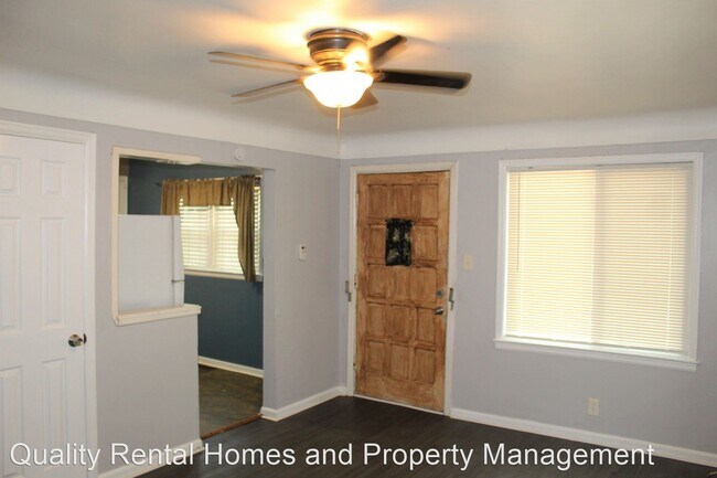 967 Salisbury Ave photo'