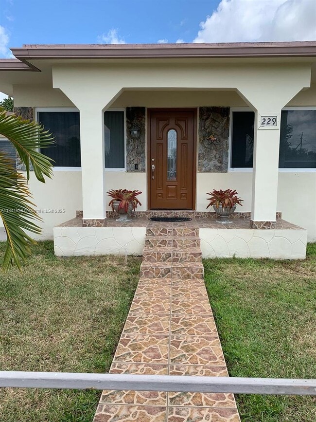 property at 229 W 14th St