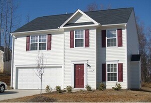 6188 Glen Way Dr in Winston-Salem, NC - Building Photo