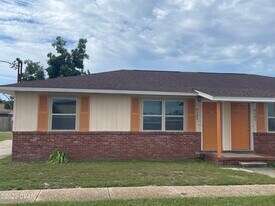 4105 W 22nd St in Panama City, FL - Building Photo