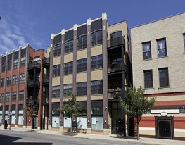 1815-21 N Milwaukee Ave in Chicago, IL - Building Photo