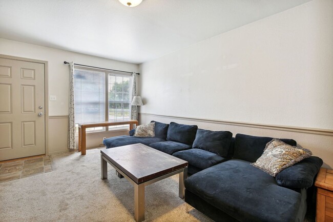 805 S Sunny Ln in Urbana, IL - Building Photo - Building Photo