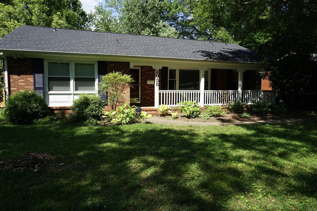 2035 Townsend Avenue in Charlotte, NC - Building Photo