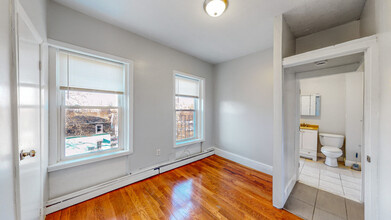 2999 Washington St, Unit 2 in Boston, MA - Building Photo - Building Photo