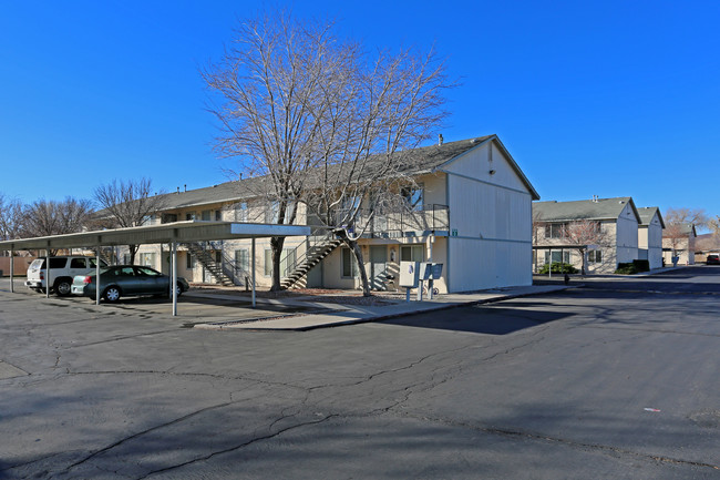 Peppertree Apartments in Fernley, NV - Building Photo - Building Photo