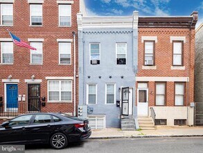 2327 N Carlisle St in Philadelphia, PA - Foto de edificio - Building Photo