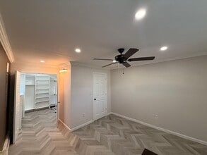 98 Bunker Ln in Hicksville, NY - Building Photo - Building Photo