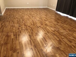 13 Presidential Dr in Englewood, NJ - Building Photo - Building Photo