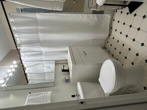 310 Hillside Ave in Elmhurst, IL - Building Photo - Building Photo