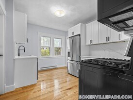 39 Hancock St, Unit 2 in Somerville, MA - Building Photo